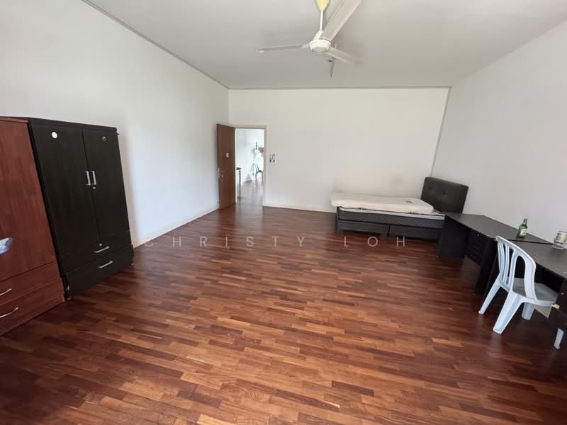 3-storey Terraced House for Sale in Sungai Long (Bandar Sungai Long) - christy Loh - PropertyGuru.com.my