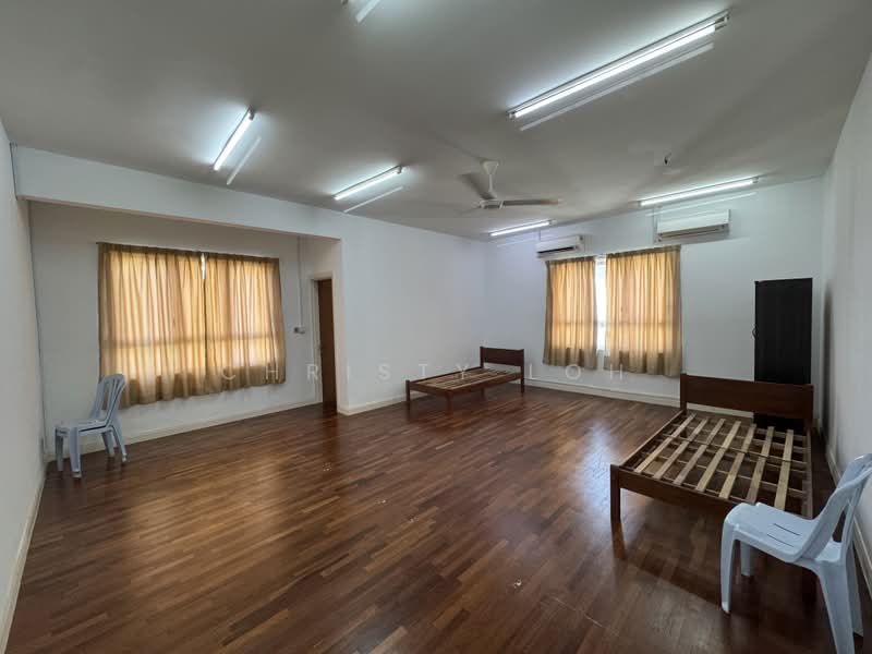 3-storey Terraced House for Sale in Sungai Long (Bandar Sungai Long) - christy Loh - PropertyGuru.com.my