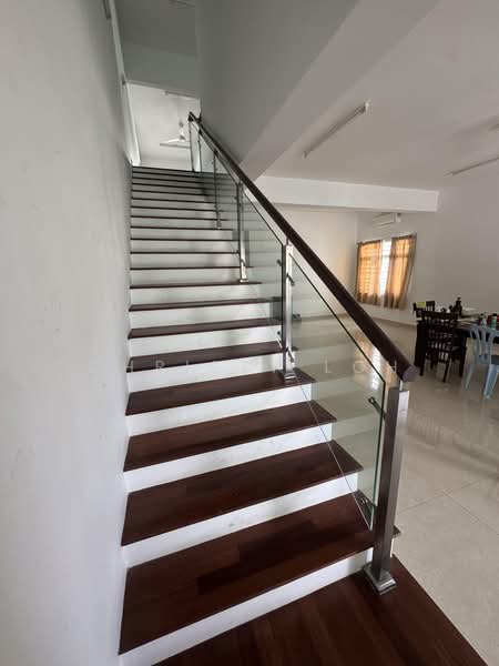 3-storey Terraced House for Sale in Sungai Long (Bandar Sungai Long) - christy Loh - PropertyGuru.com.my