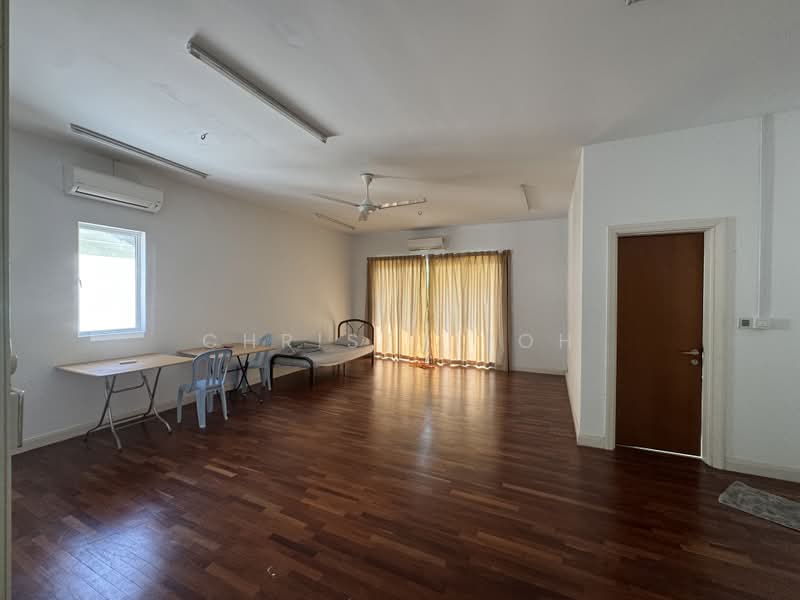 3-storey Terraced House for Sale in Sungai Long (Bandar Sungai Long) - christy Loh - PropertyGuru.com.my