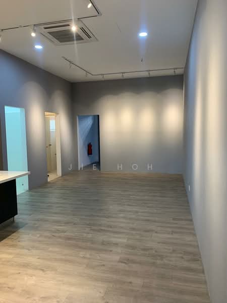 Shop for Rent in Eco Sanctuary (Telok Panglima Garang) - Jie Hoh - Interior - PropertyGuru.com.my
