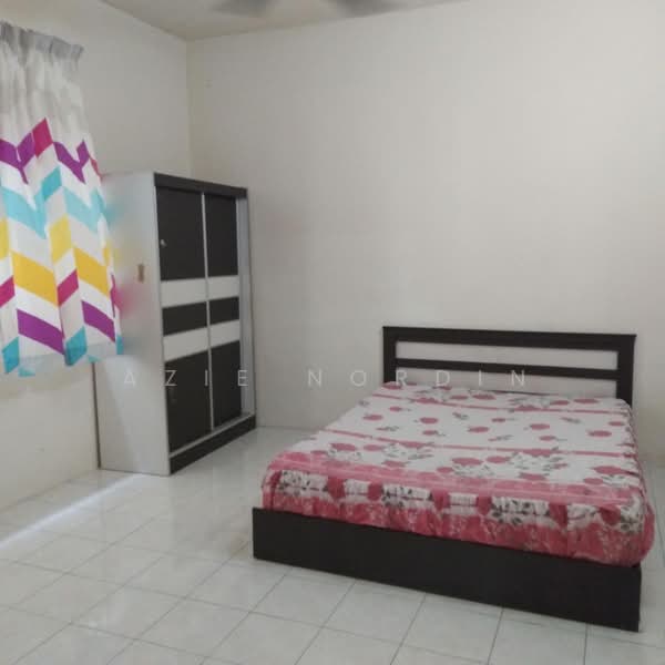 Condominium for Rent at Platinum Hill PV 5 - Azie Nordin - Bedroom - PropertyGuru.com.my