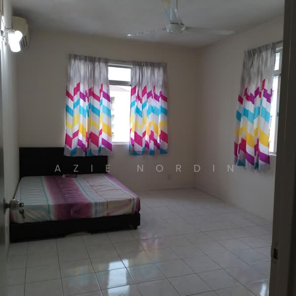Condominium for Rent at Platinum Hill PV 5 - Azie Nordin - Bedroom - PropertyGuru.com.my