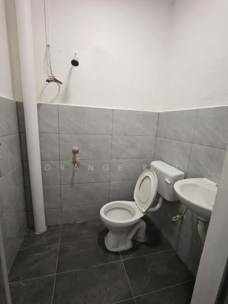 2-storey Terraced House for Sale in Taman Desa Cemerlang (Ulu Tiram) - Orange Koh - PropertyGuru.com.my