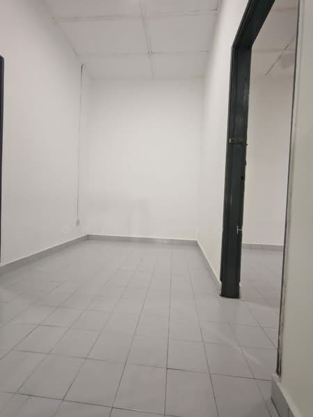 2-storey Terraced House for Sale in Taman Desa Cemerlang (Ulu Tiram) - Orange Koh - PropertyGuru.com.my