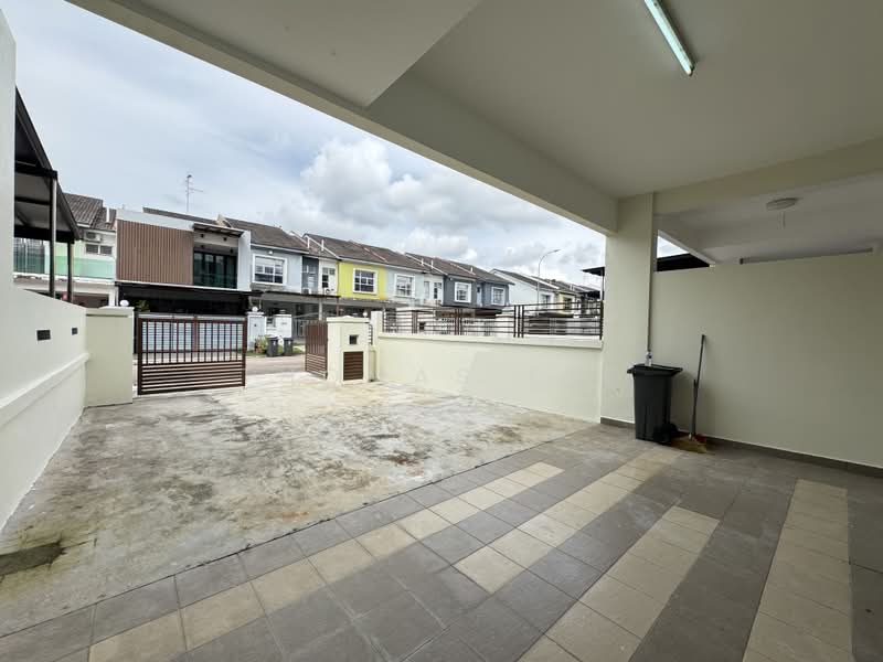 2-storey Terraced House for Rent in Taman Seri Austin (Tebrau) - Thomas Lee - PropertyGuru.com.my