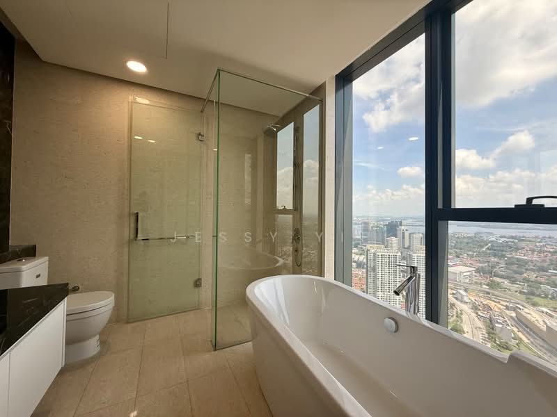 Servis Apartment untuk Dijual di The Astaka @ 1 Bukit Senyum - Jessy Yip - Bathroom - PropertyGuru.com.my