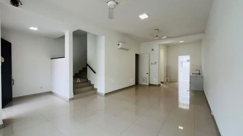 2-storey Terraced House for Sale in Tropicana Heights (Kajang) - Jasen Kong - Living Room - PropertyGuru.com.my