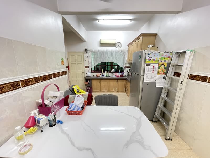 Rumah Bandar untuk Disewa di Selayang Baru (Selayang) - MY Loh - Kitchen - PropertyGuru.com.my