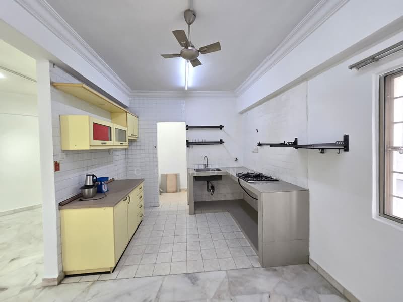 Condominium for Rent at Bukit Pandan Kondominium 2 - CC Hong - Kitchen - PropertyGuru.com.my