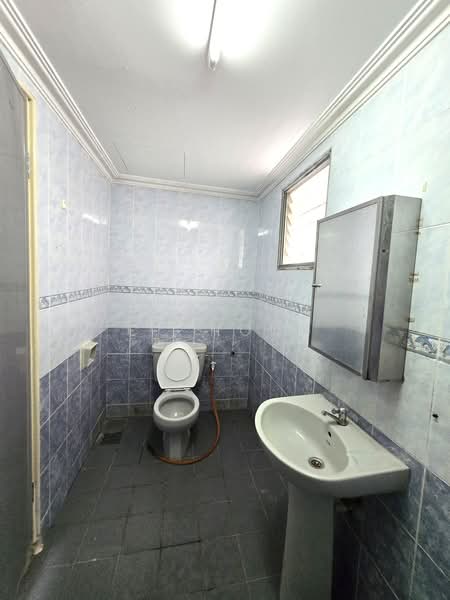 Condominium for Rent at Bukit Pandan Kondominium 2 - CC Hong - Bathroom - PropertyGuru.com.my