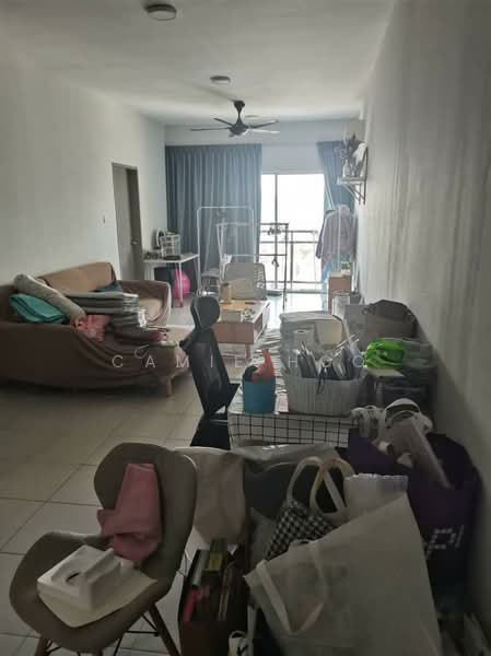 Kondominium untuk Disewa di Residensi Platinum Teratai - Camie Hoo - Living Room - PropertyGuru.com.my