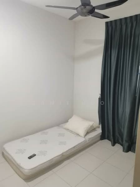Kondominium untuk Disewa di Residensi Platinum Teratai - Camie Hoo - Bedroom - PropertyGuru.com.my