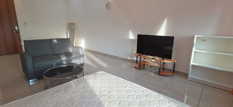 Servis Apartment untuk Disewa di Cube @ One South - Freeze Khong - Living Room - PropertyGuru.com.my
