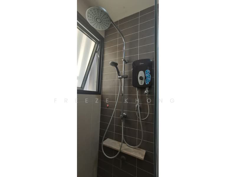 Servis Apartment untuk Disewa di Cube @ One South - Freeze Khong - Bathroom - PropertyGuru.com.my