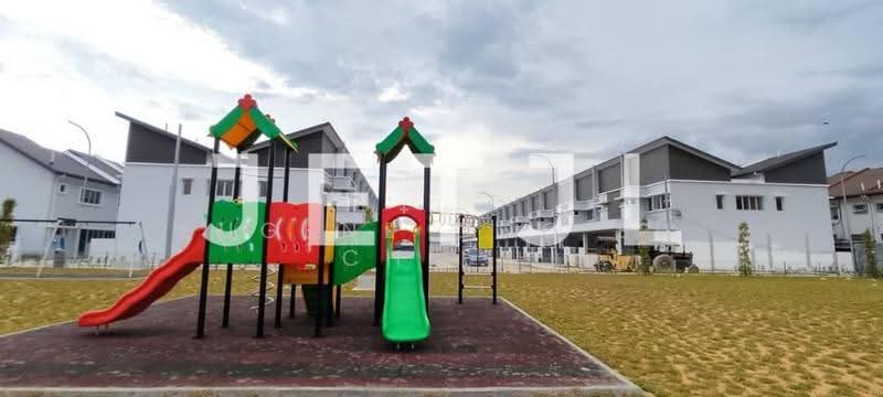 2-storey Terraced House for Sale in Klang (Selangor) - Eugene Ong Eu chieh - Exterior - PropertyGuru.com.my