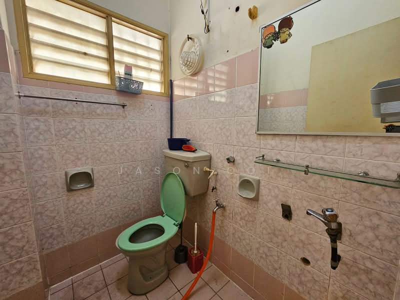 Rumah Teres 2 Tingkat untuk Disewa di Putra Heights (Subang Jaya) - Jason Ooi - Bathroom - PropertyGuru.com.my