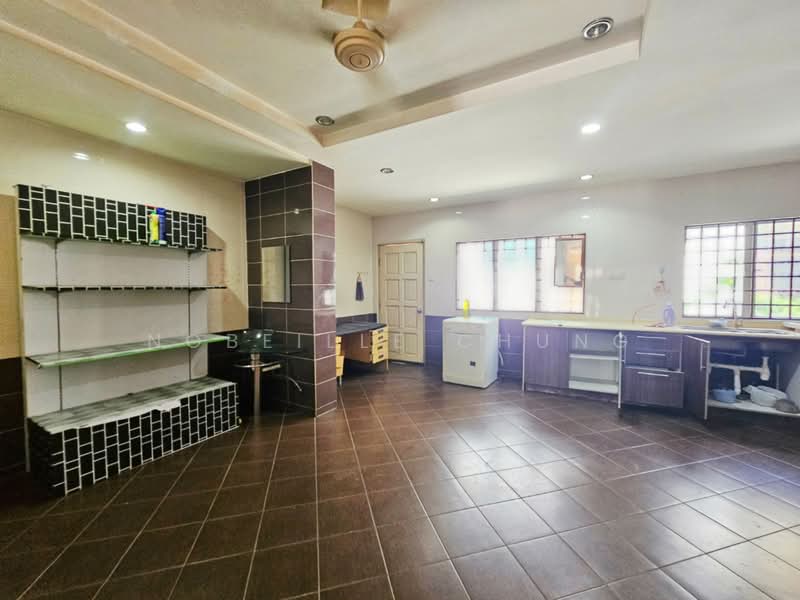 Rumah Teres 2 Tingkat untuk Disewa di Putra Heights (Subang Jaya) - Nobeille Chung - Kitchen - PropertyGuru.com.my