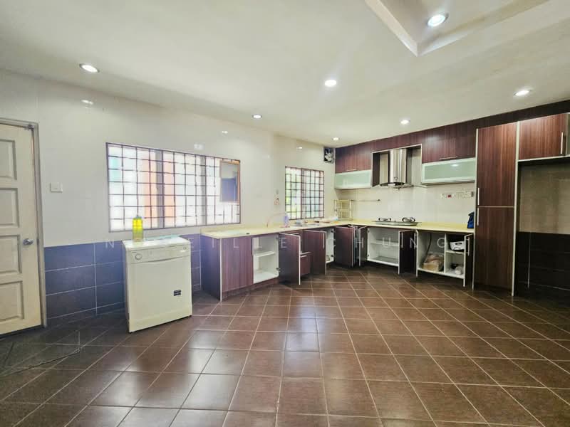 Rumah Teres 2 Tingkat untuk Disewa di Putra Heights (Subang Jaya) - Nobeille Chung - Kitchen - PropertyGuru.com.my