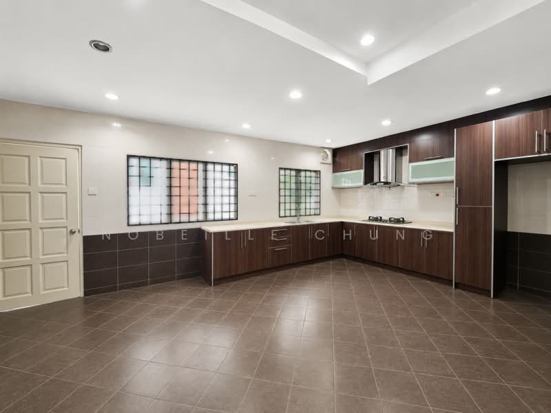 Rumah Teres 2 Tingkat untuk Disewa di Putra Heights (Subang Jaya) - Nobeille Chung - Kitchen - PropertyGuru.com.my