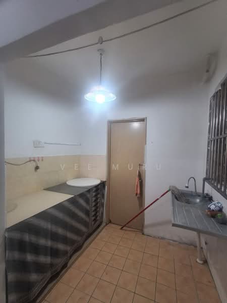 Flat for Rent at Sri Indah - Vee Muru - Kitchen - PropertyGuru.com.my
