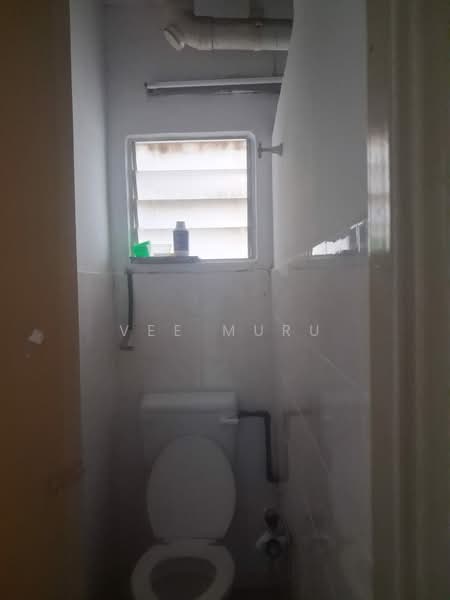 Flat for Rent at Sri Indah - Vee Muru - Bathroom - PropertyGuru.com.my