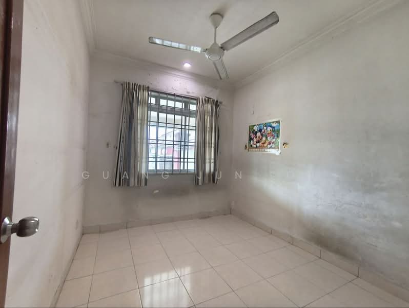 Rumah Teres 1.5 Tingkat untuk Dijual di Taman Gaya (Ulu Tiram) - Guang Jun Loh - PropertyGuru.com.my