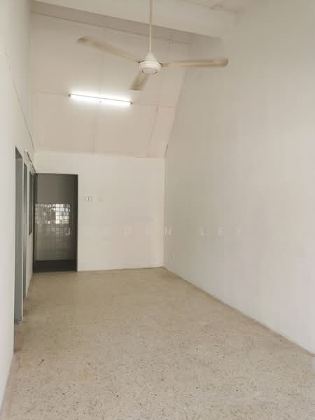 Rumah Teres untuk Disewa di Taman Melaka Jaya (Batu Berendam) - Jordan Lee - Interior - PropertyGuru.com.my