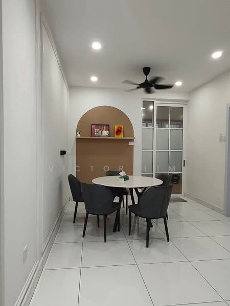 Rumah Teres 2 Tingkat untuk Dijual di Taman Bestari Indah (Ulu Tiram) - Victor Lim - PropertyGuru.com.my