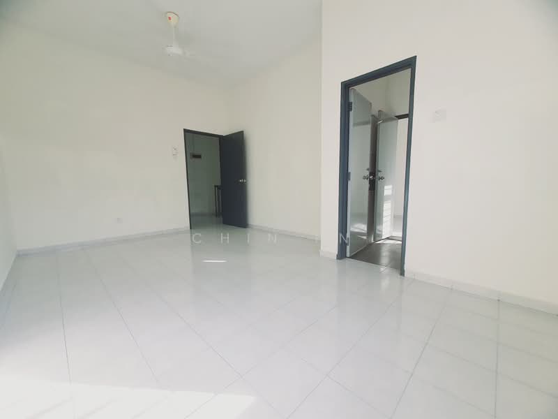 Rumah Teres 2 Tingkat untuk Disewa di Taman Sutera Wangi (Batu Berendam) - CHIN FN - Interior - PropertyGuru.com.my