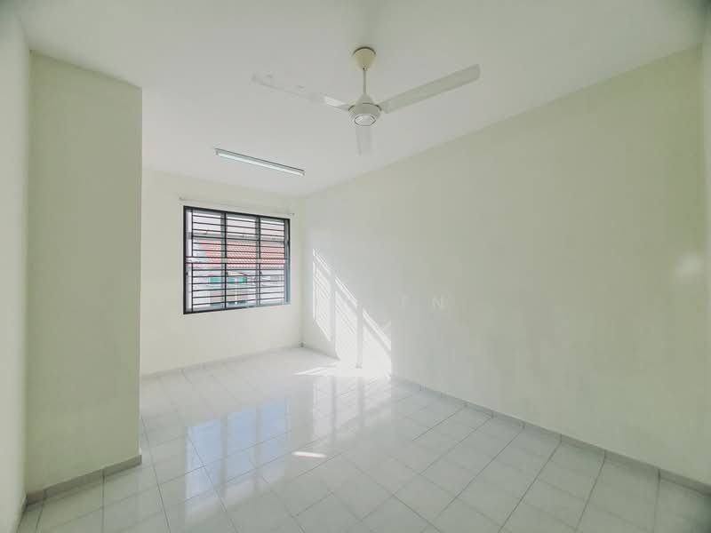 Rumah Teres 2 Tingkat untuk Disewa di Taman Sutera Wangi (Batu Berendam) - CHIN FN - Interior - PropertyGuru.com.my