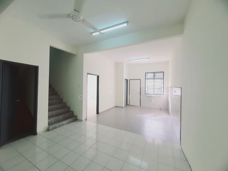 Rumah Teres 2 Tingkat untuk Disewa di Taman Sutera Wangi (Batu Berendam) - CHIN FN - Interior - PropertyGuru.com.my