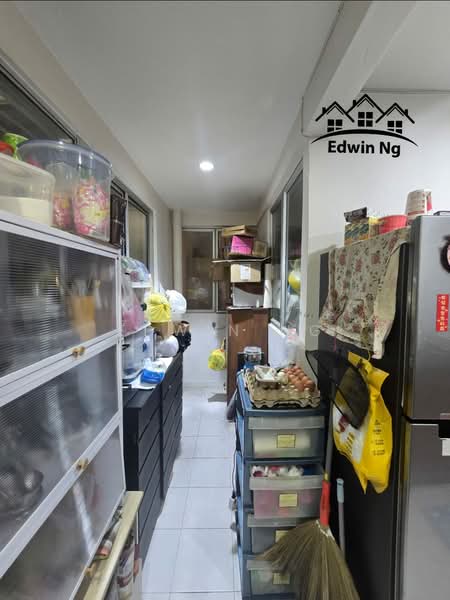 Apartment for Sale at Relau Vista Apartment - Edwin Ng - Kitchen - PropertyGuru.com.my