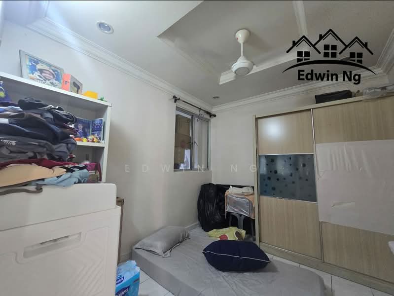 Apartment for Sale at Relau Vista Apartment - Edwin Ng - Bedroom - PropertyGuru.com.my
