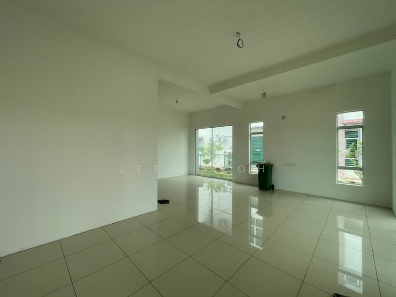 Semi-Detached House for Sale in Jitra (Kedah) - Jeff Yeoh - Living Room - PropertyGuru.com.my