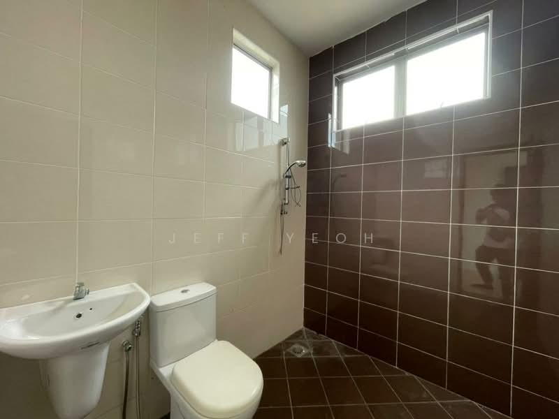 Semi-Detached House for Sale in Jitra (Kedah) - Jeff Yeoh - Bathroom - PropertyGuru.com.my