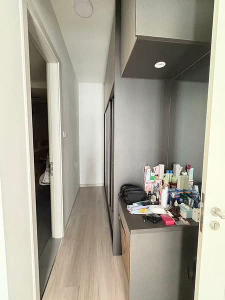 Condominium for Rent at South Brooks - YP Tan - Corridor - PropertyGuru.com.my
