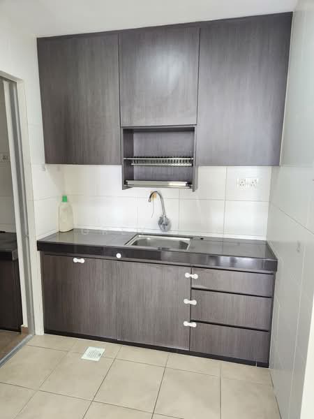 Pangsapuri untuk Dijual di Trifolis - Grey Ong - Kitchen - PropertyGuru.com.my