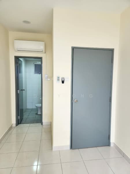 Pangsapuri untuk Dijual di Trifolis - Grey Ong - Bathroom - PropertyGuru.com.my