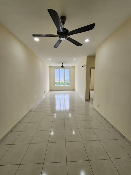 Pangsapuri untuk Dijual di Trifolis - Grey Ong - Living Room - PropertyGuru.com.my