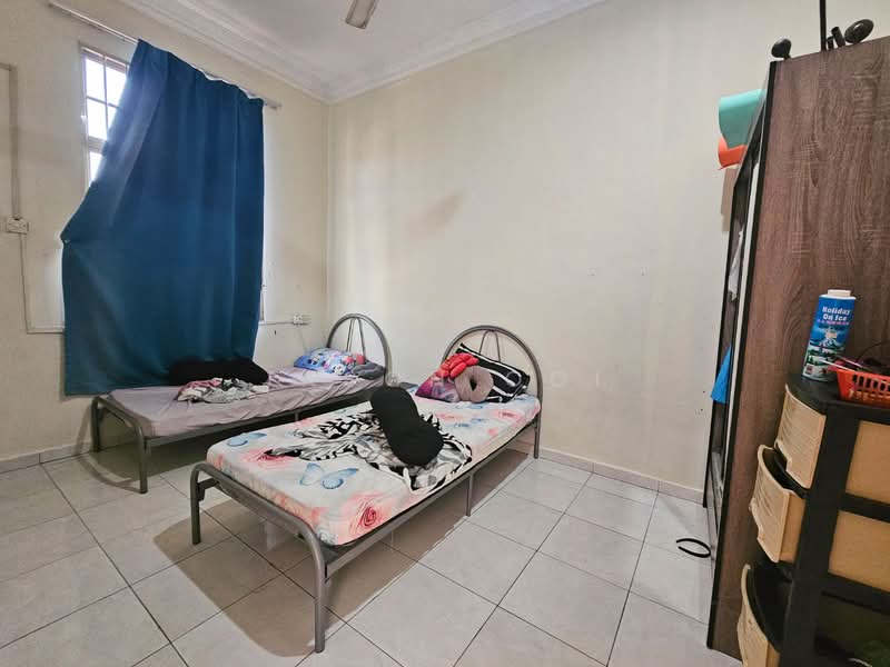 2-storey Terraced House for Sale in Taman Desa Melati (Nilai) - Jason Ooi - Bedroom - PropertyGuru.com.my