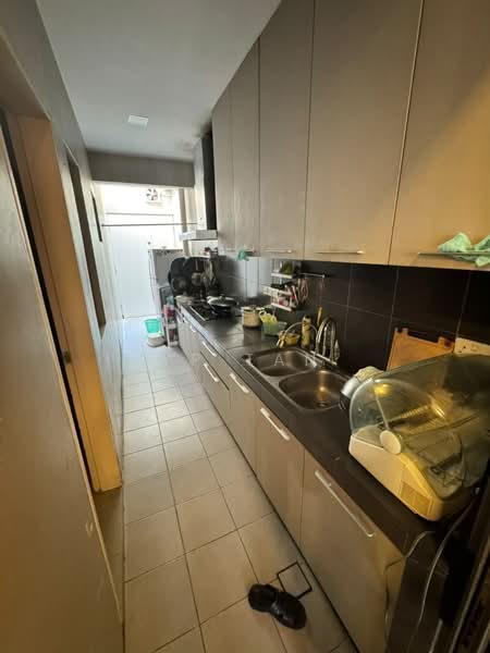 3-storey Terraced House for Rent in Taman Tasik Damai (Sungai Besi) - YP Tan - Kitchen - PropertyGuru.com.my