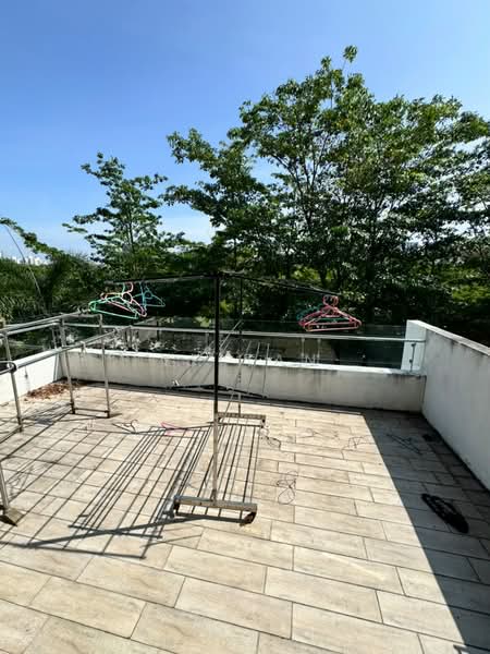 3-storey Terraced House for Rent in Taman Tasik Damai (Sungai Besi) - YP Tan - Balcony - PropertyGuru.com.my