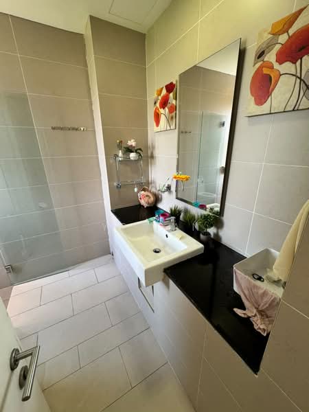 3-storey Terraced House for Rent in Taman Tasik Damai (Sungai Besi) - YP Tan - Bathroom - PropertyGuru.com.my