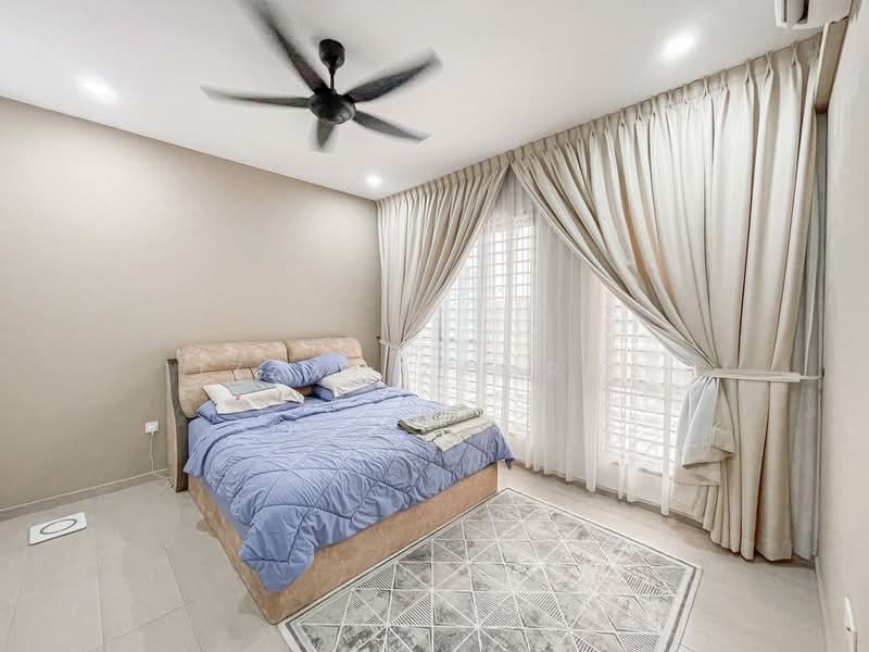 2-storey Terraced House for Sale in Semenyih (Selangor) - Izzat Zamros - PropertyGuru.com.my