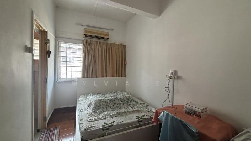 Bedroom 2 - Shared Bathroom