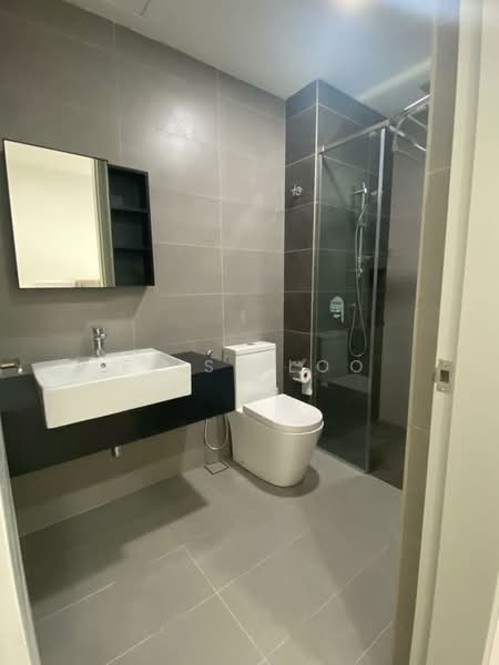 Servis Apartment untuk Disewa di Sunway Belfield - Elise Loo - Bathroom - PropertyGuru.com.my