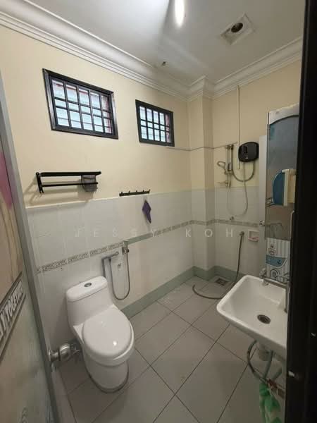 Rumah Teres 2 Tingkat untuk Disewa di Bukit Indah 2 (Iskandar Puteri (Nusajaya)) - Jessy Koh - Bathroom - PropertyGuru.com.my