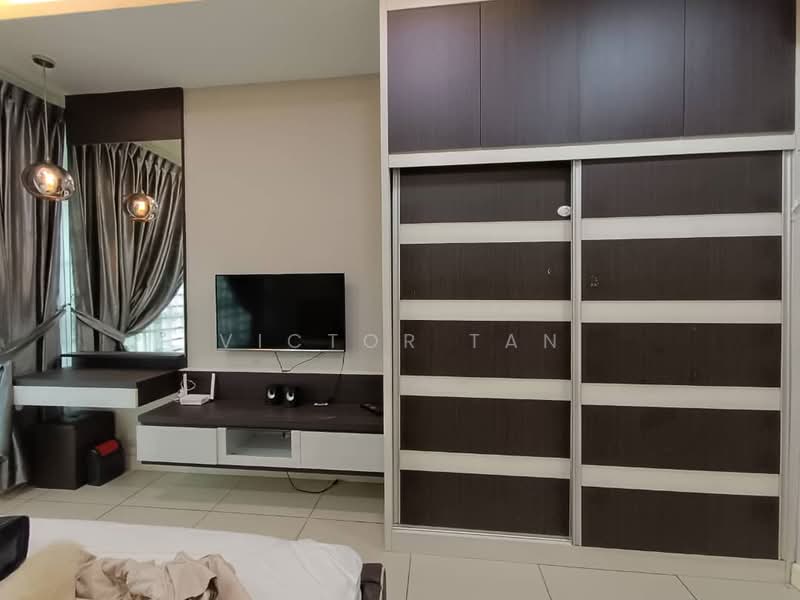 Kediaman Servis untuk Disewa di Greenfield Regency - Victor Tan - Bedroom - PropertyGuru.com.my