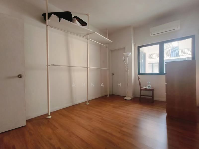 3-storey Terraced House for Sale in Lake Fields (Sungai Besi) - Anna H - Interior - PropertyGuru.com.my
